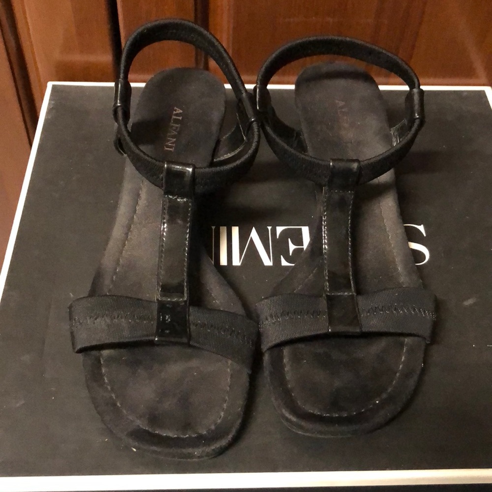 Alfani wedge sandal